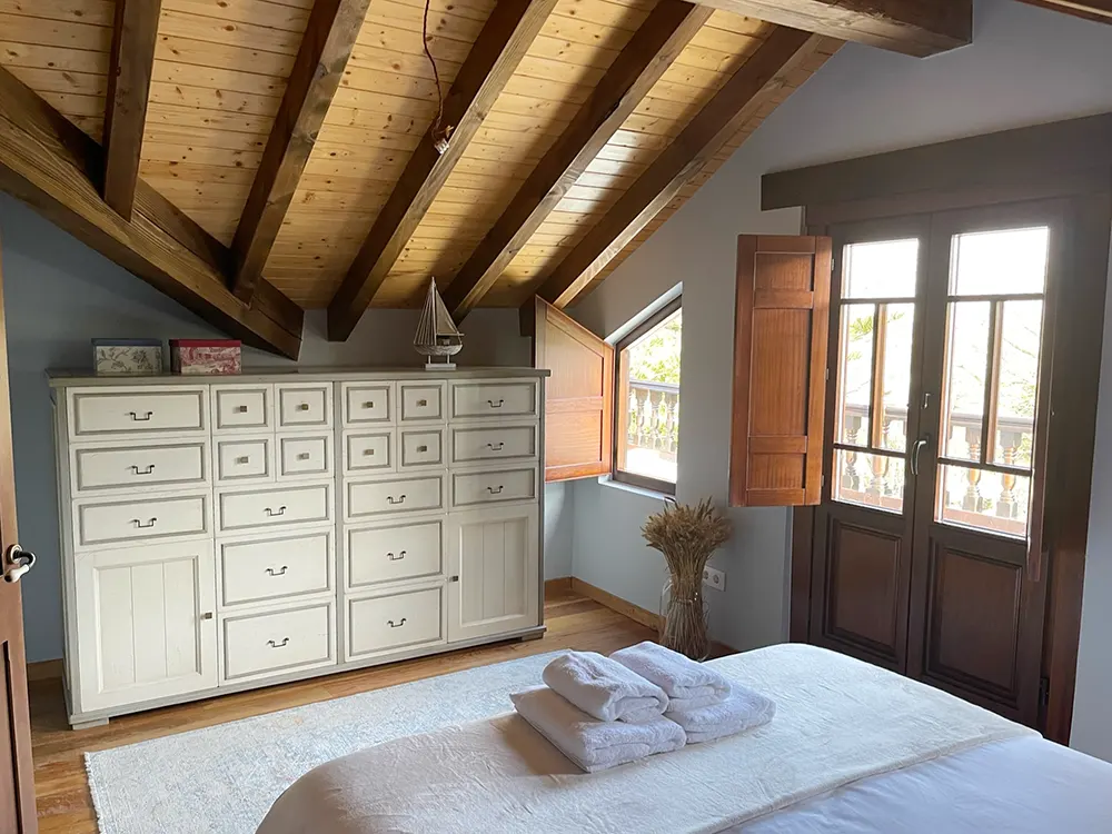 Aparador habitación doble